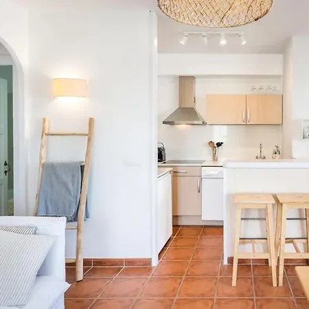 Casita Al Lado De La Playa Con Piscina Y Jardines En Menorca Cala En Porter (Menorca)