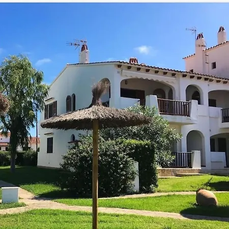 Casita Al Lado De La Playa Con Piscina Y Jardines En Menorca Appartement